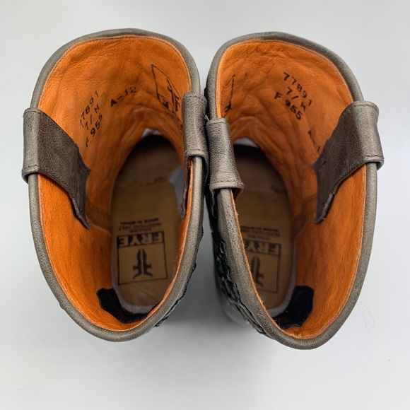 Frye Studded Boot - size 7 - Picture 4 of 8